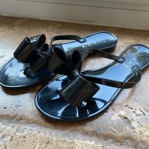 Jelly flip flops